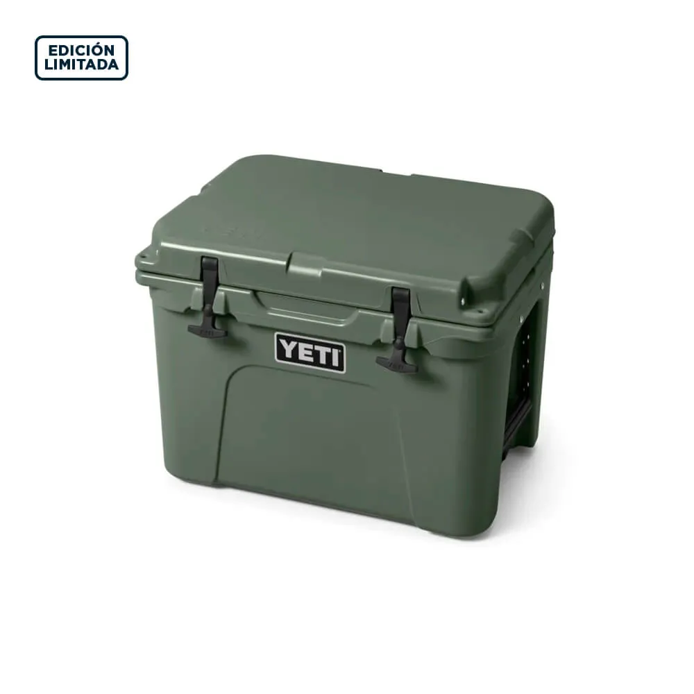 10035380000 HIELERA RIGIDA TUNDRA 35 CAMP GREEN MARCA YETI