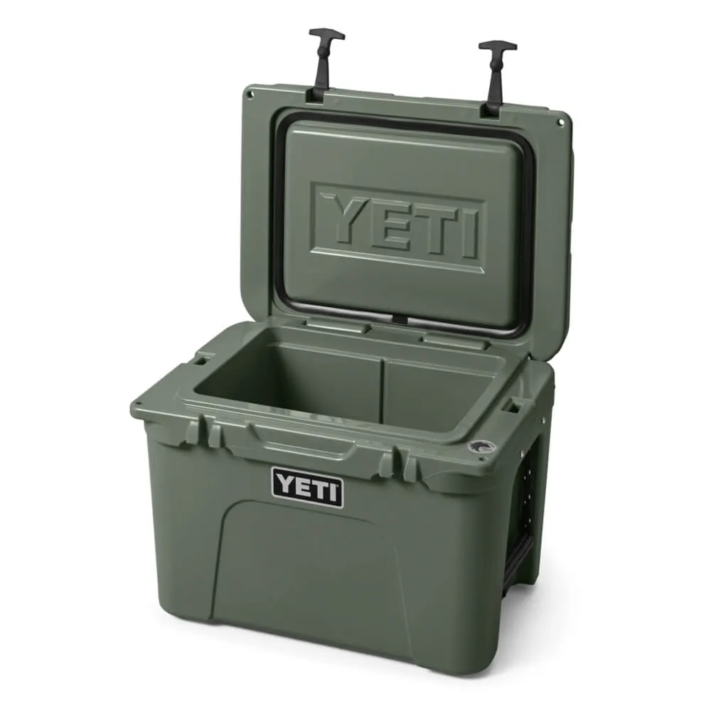 10035380000 HIELERA RIGIDA TUNDRA 35 CAMP GREEN MARCA YETI