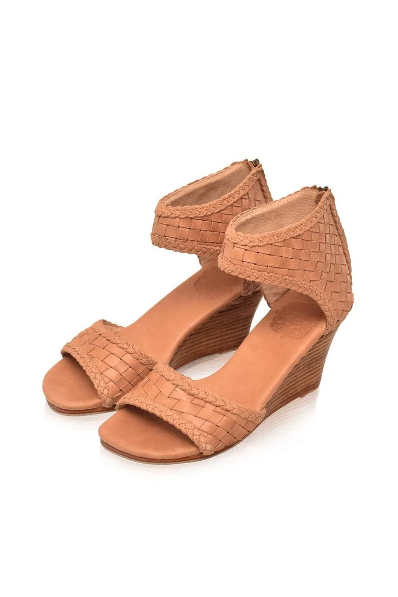 Athena Leather Wedges in Vintage Beige