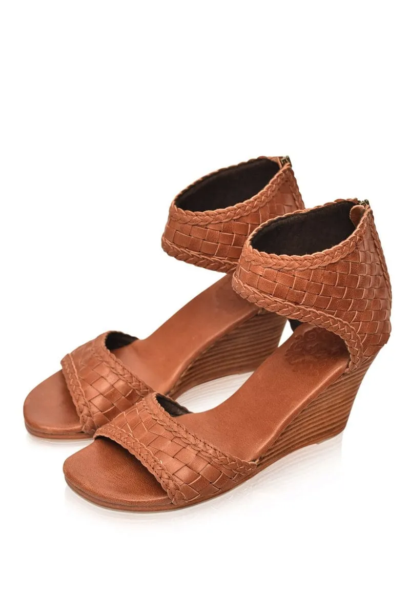 Athena Leather Wedges in Vintage Camel