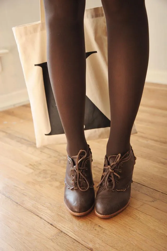 Lace Oxford Heels in Dark Brown