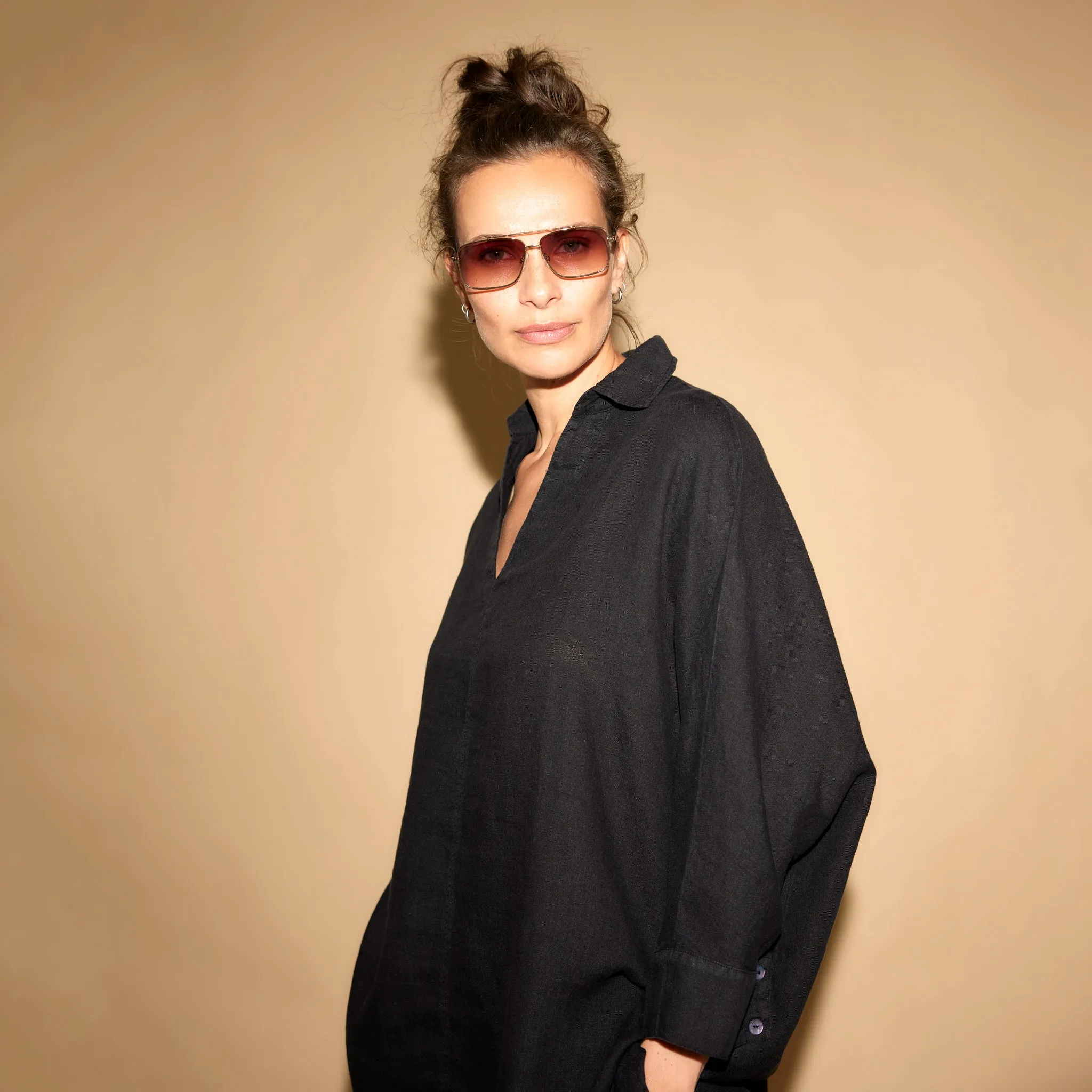 Oversize linneskjorta med krage - Black