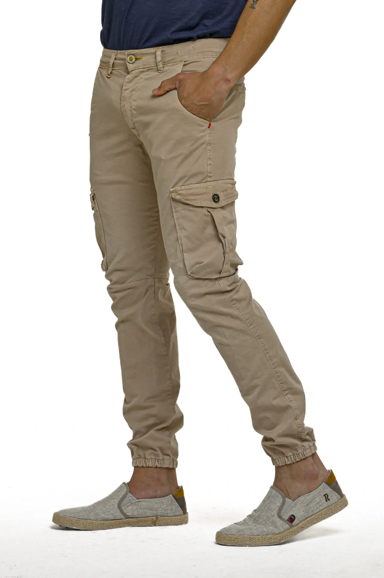 Pantaloni in cotone slim Cezanne Molla SS23