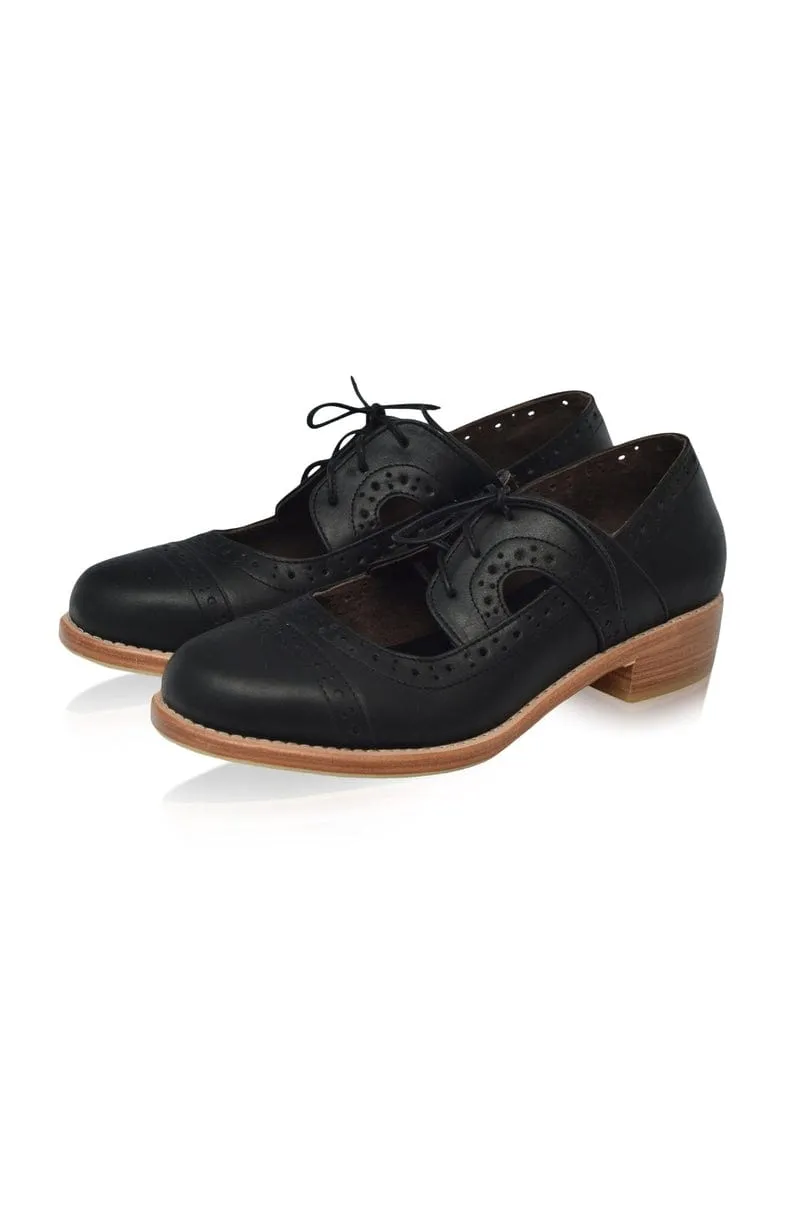 Scandinavia Leather Oxfords in Dark Brown