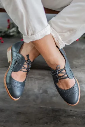 Scandinavia Leather Oxfords in Grey