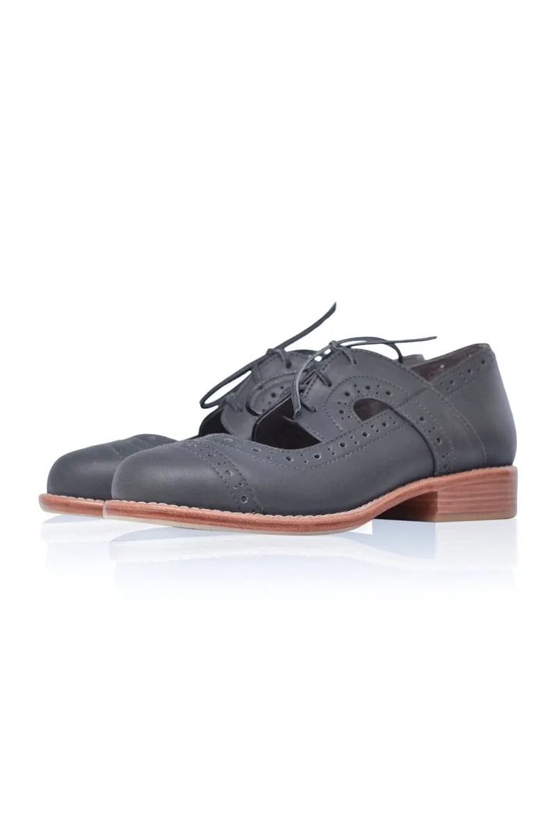 Scandinavia Leather Oxfords in Grey