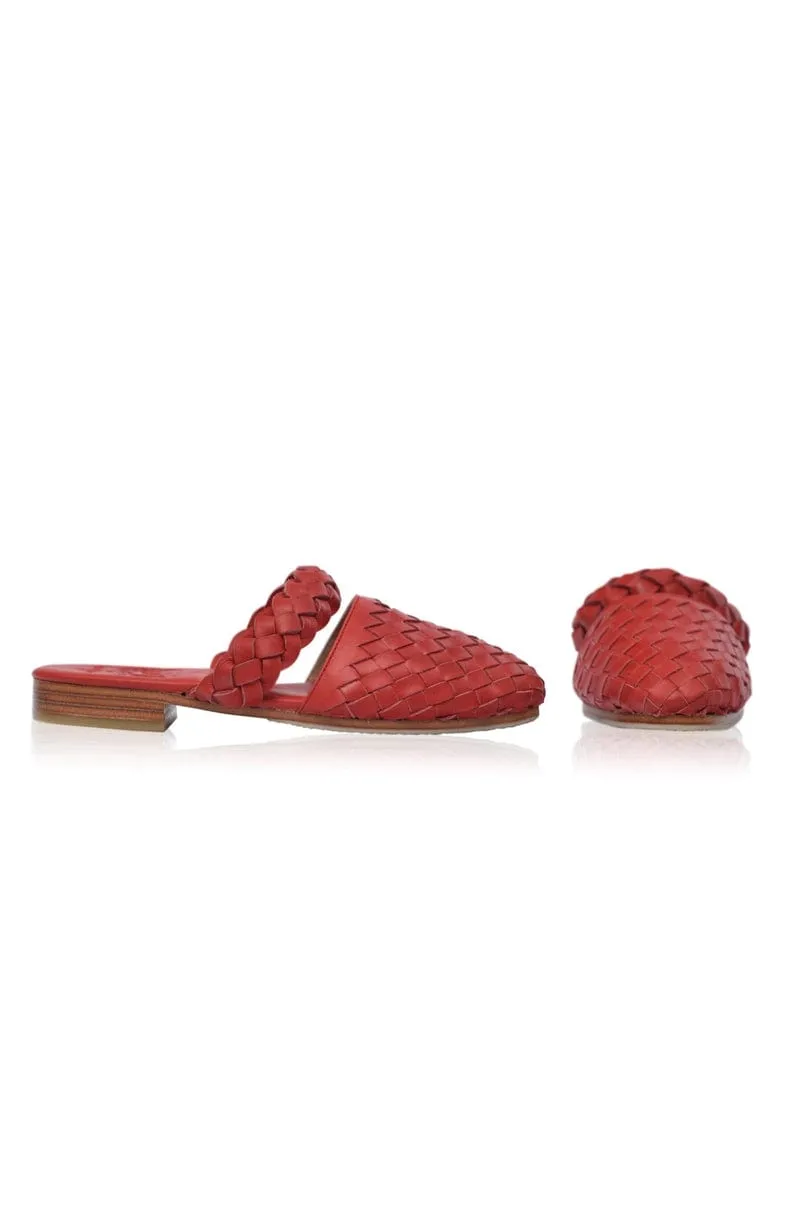 Sea Escape Slide Sandals in Vintage Red